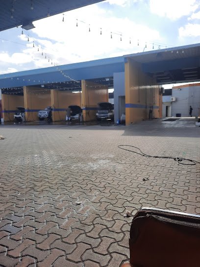 Emirates Top Car. Car Wash